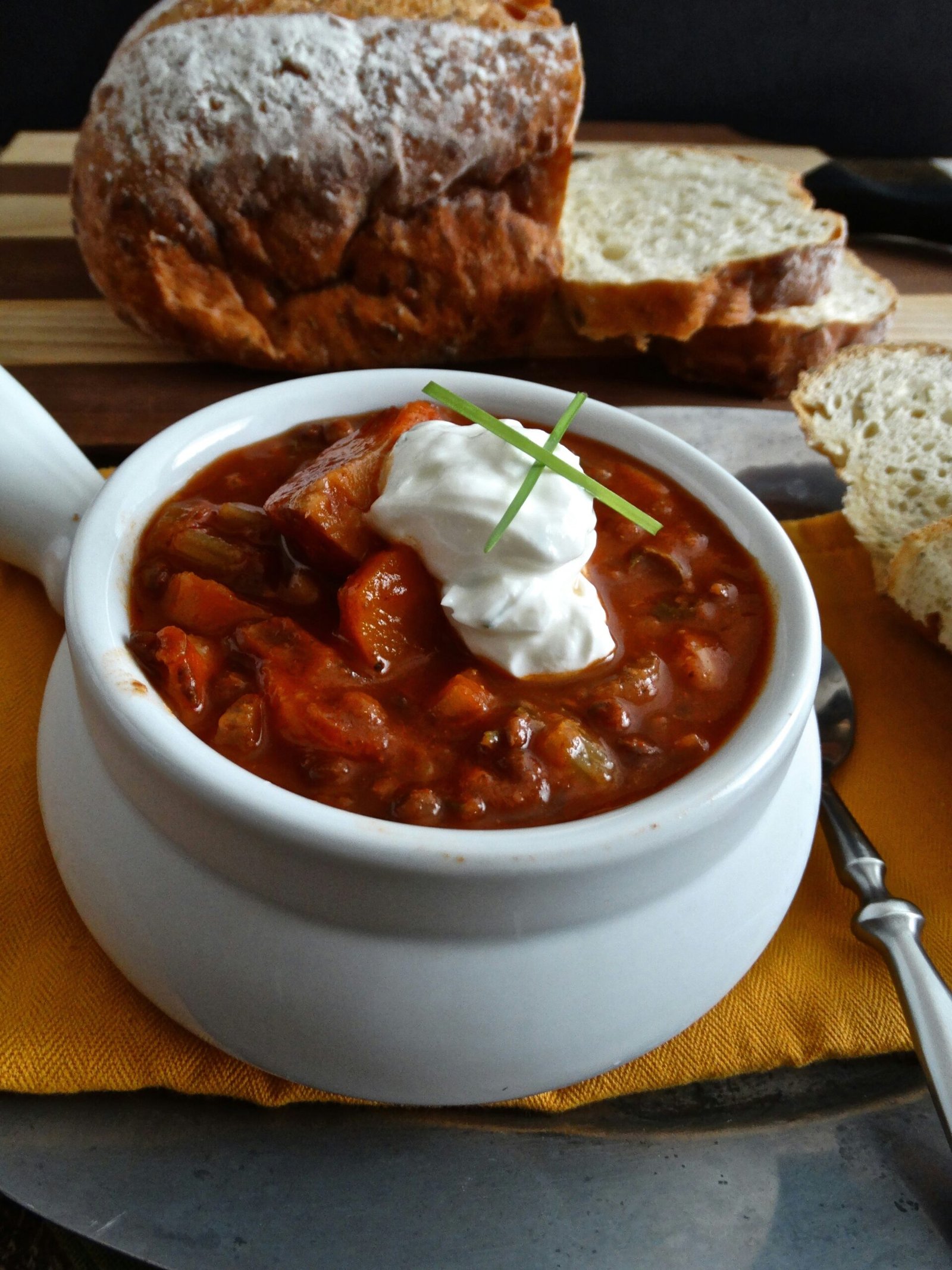 The Perfect Hearty Homemade Chili: A Beginner's Recipe
